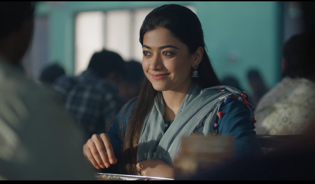 RashKarnatakaFc's tweet image. Good night @iamRashmika

Feeling so lonely.. So planning to watch #TheGirlfriend

Actually whenever I feel lonely I was watching #DearComrade but now I have #TheGirlfriend too

Actual comedy is both are very near to my heart

Coincidence is both are Rashu films

#RashmikaMandanna