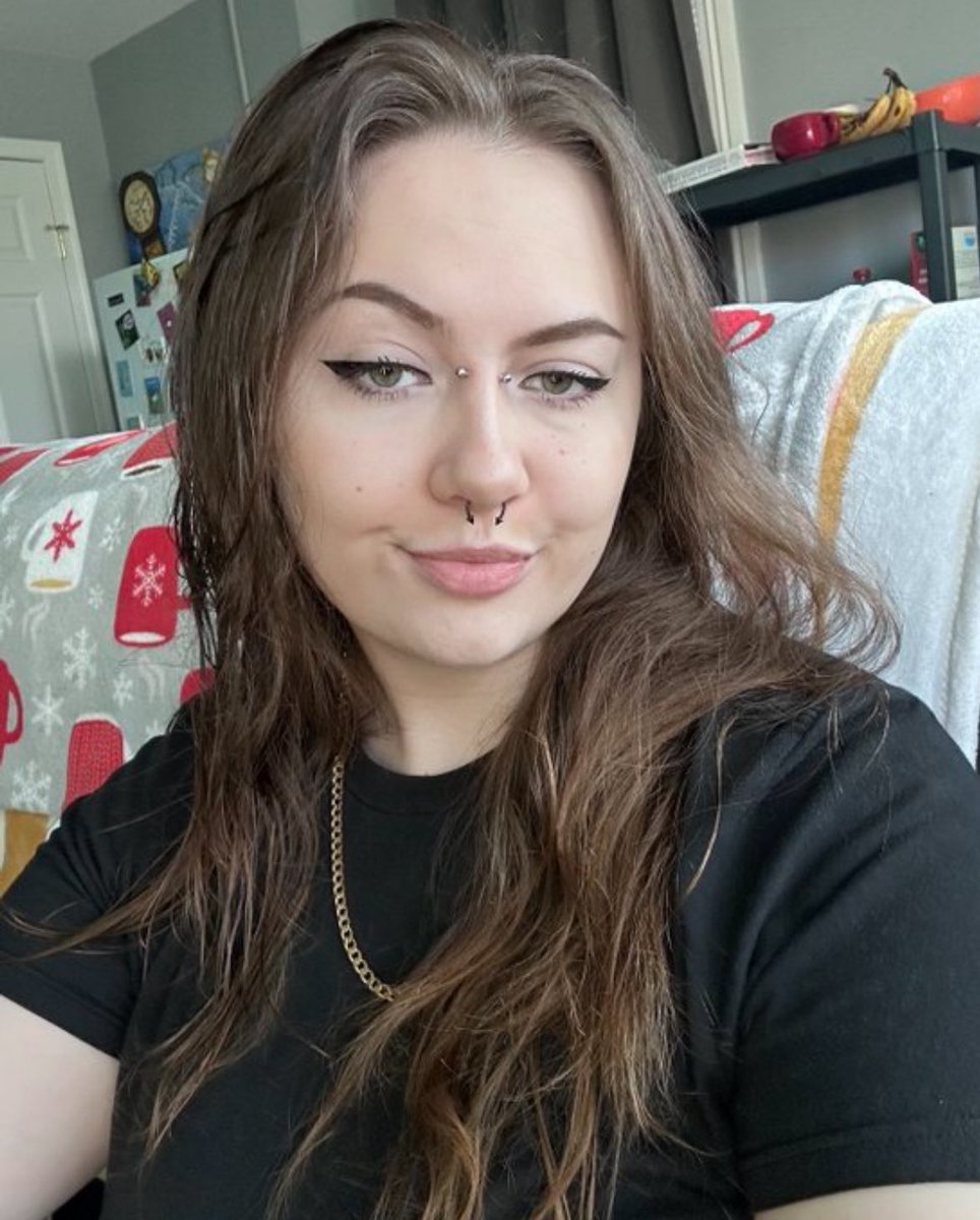 I’m ur nightmare/angel tweet media