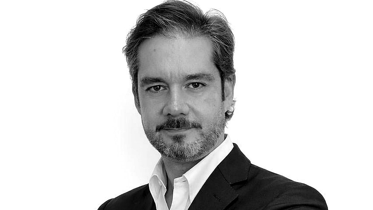 Esta semana en <a href="/LWYRmagazine/">LWYR</a>, el abogado chileno Jorge Valenzuela Opazo publicó una columna de opinión titulada "El nuevo paradigma de la seguridad privada y la coadyuvancia" lwyr.cl/?p=3979