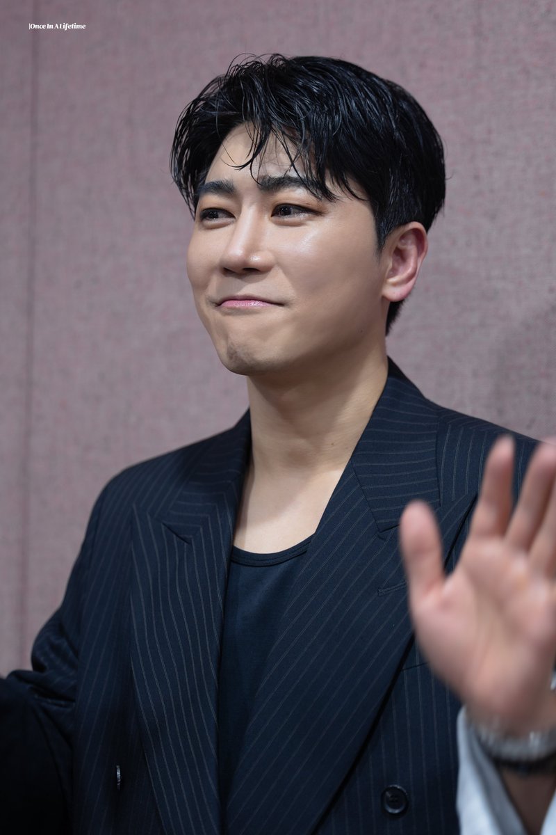 260412 로미오와 줄리엣 _퇴근길
#박민성 배우님
.