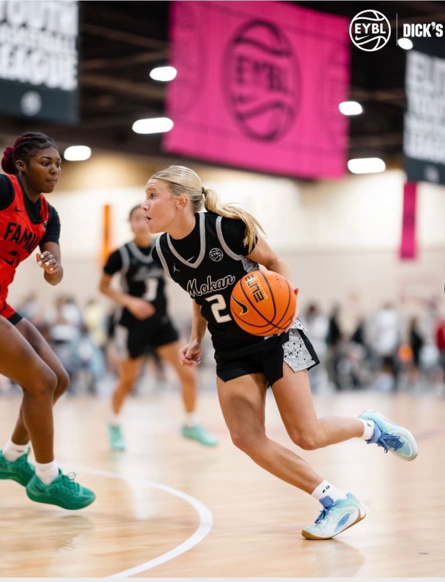 kerringtoncamp's tweet image. Day 3 - NIKE EYBL
Mokan 16U EYBL - # 3
Looking to finish 💪🏼 today
2:30 PDT Court 6
@MokanGirls @NikeGirlsEYBL 
#FINISH #2028 #LOVETHISGAME