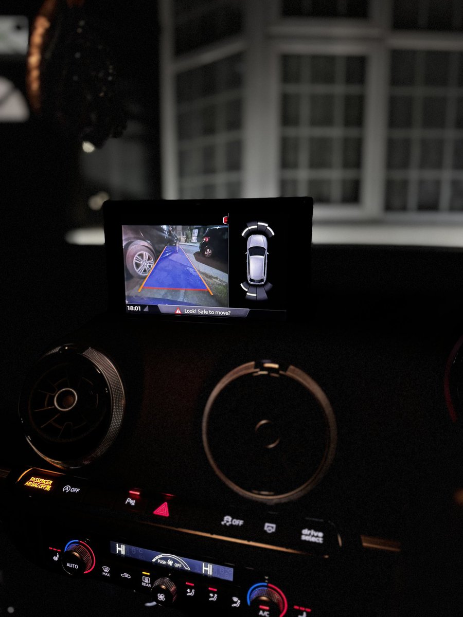 CSRetrofits's tweet image. Audi A3

Rear view camera retrofit 

#csretrofits #retrofits #audi #audia3 #audilove