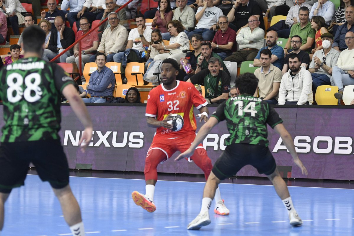 Bada Huesca tweet media