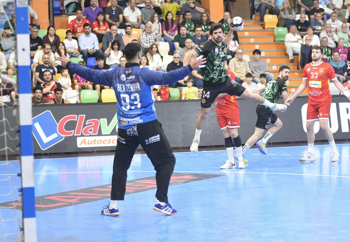 Bada Huesca tweet media