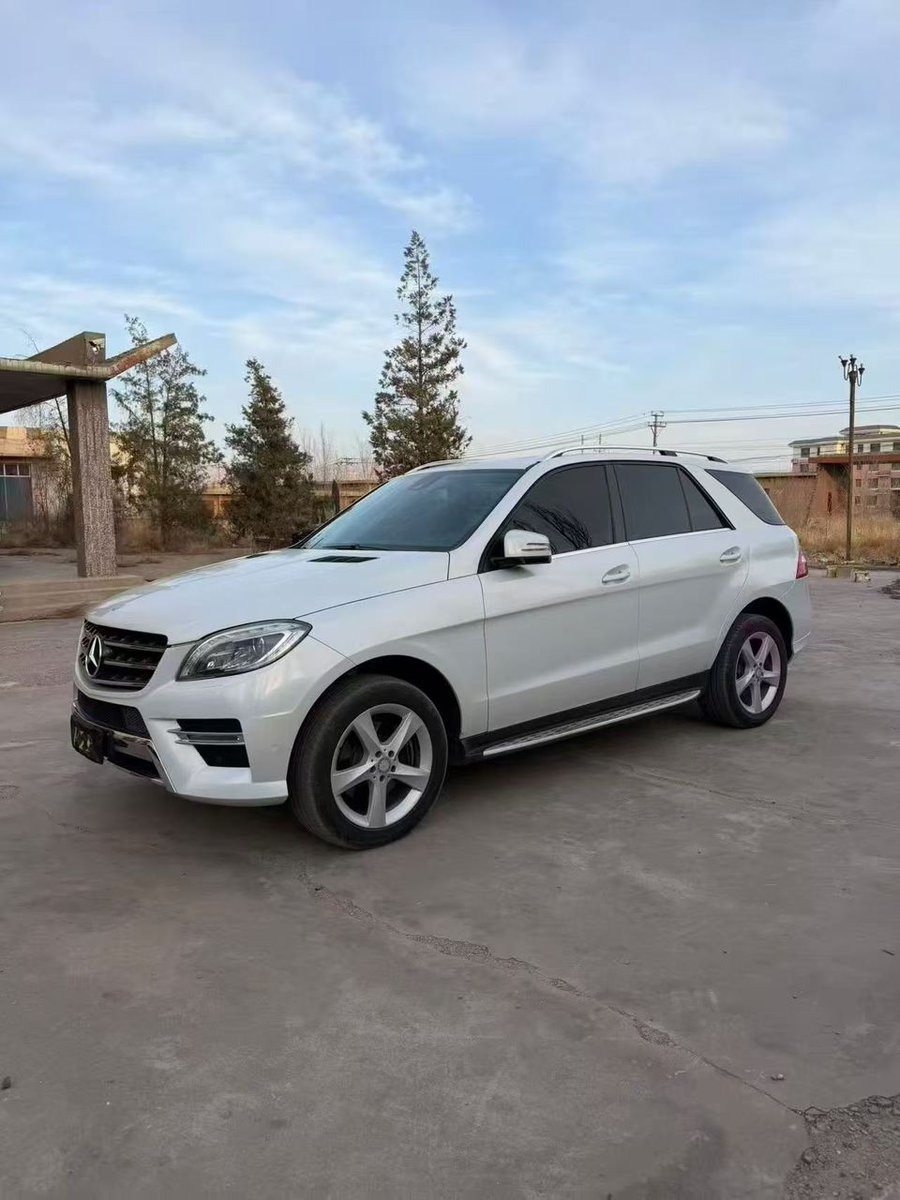 ezechukwuantho5's tweet photo. Model : 2015 ML400 with a 6-cylinder engine
Mileage: 47,000
To your doorstep 25M
No hidden charges
#ml400 #nohiddencharges #doorstepdelivery #luxurycarsauto https://t.co/BbB83LviVn