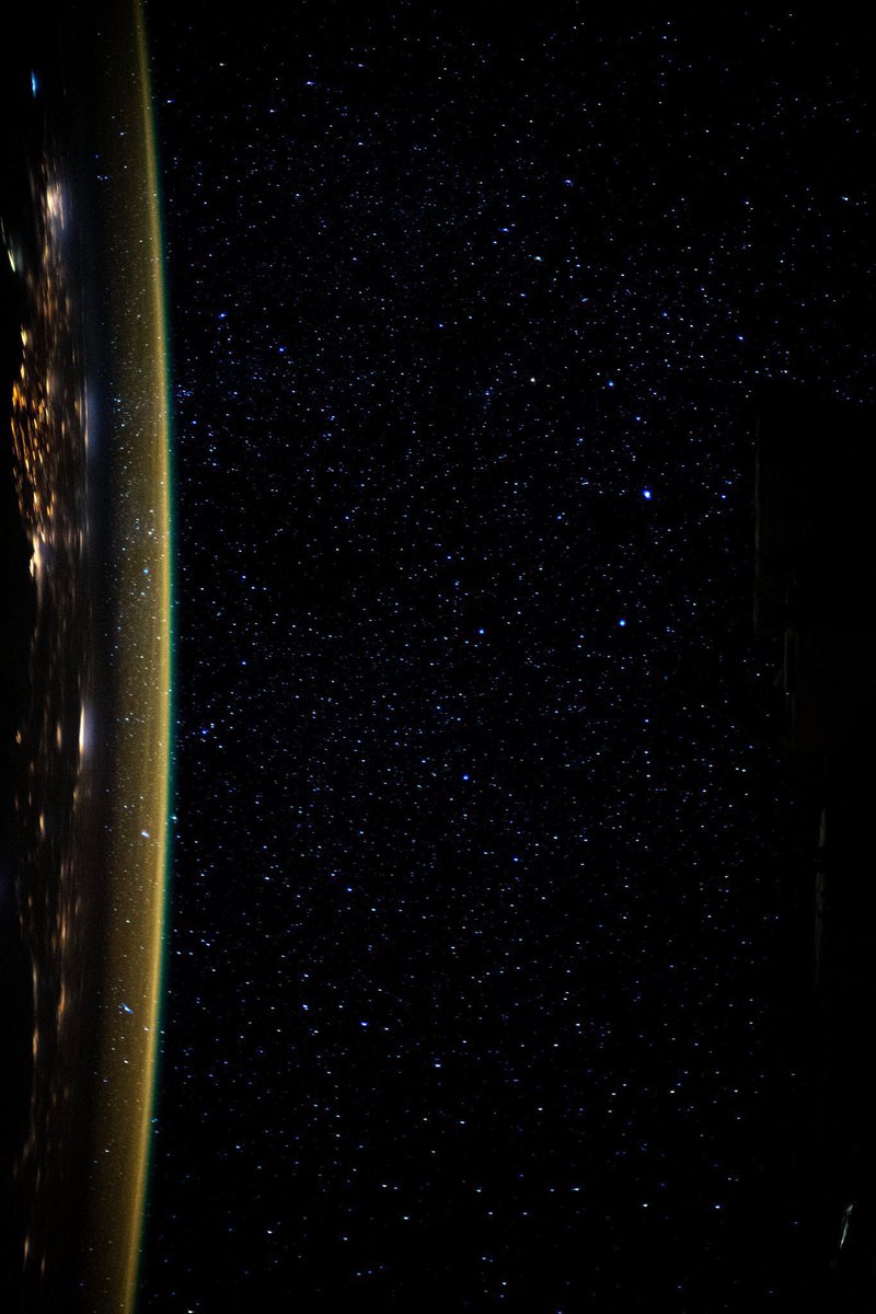 Astronomy Vibes tweet media