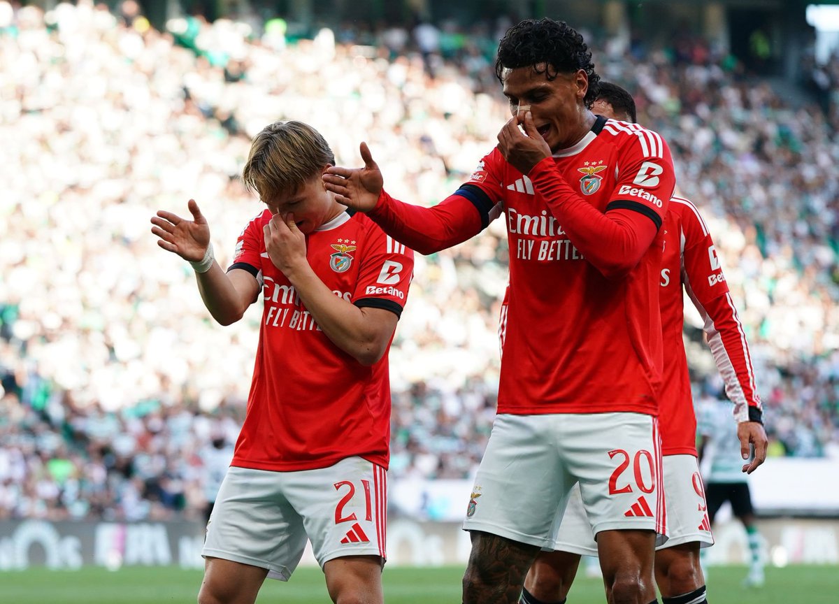 Instant Foot ⚽️ tweet media