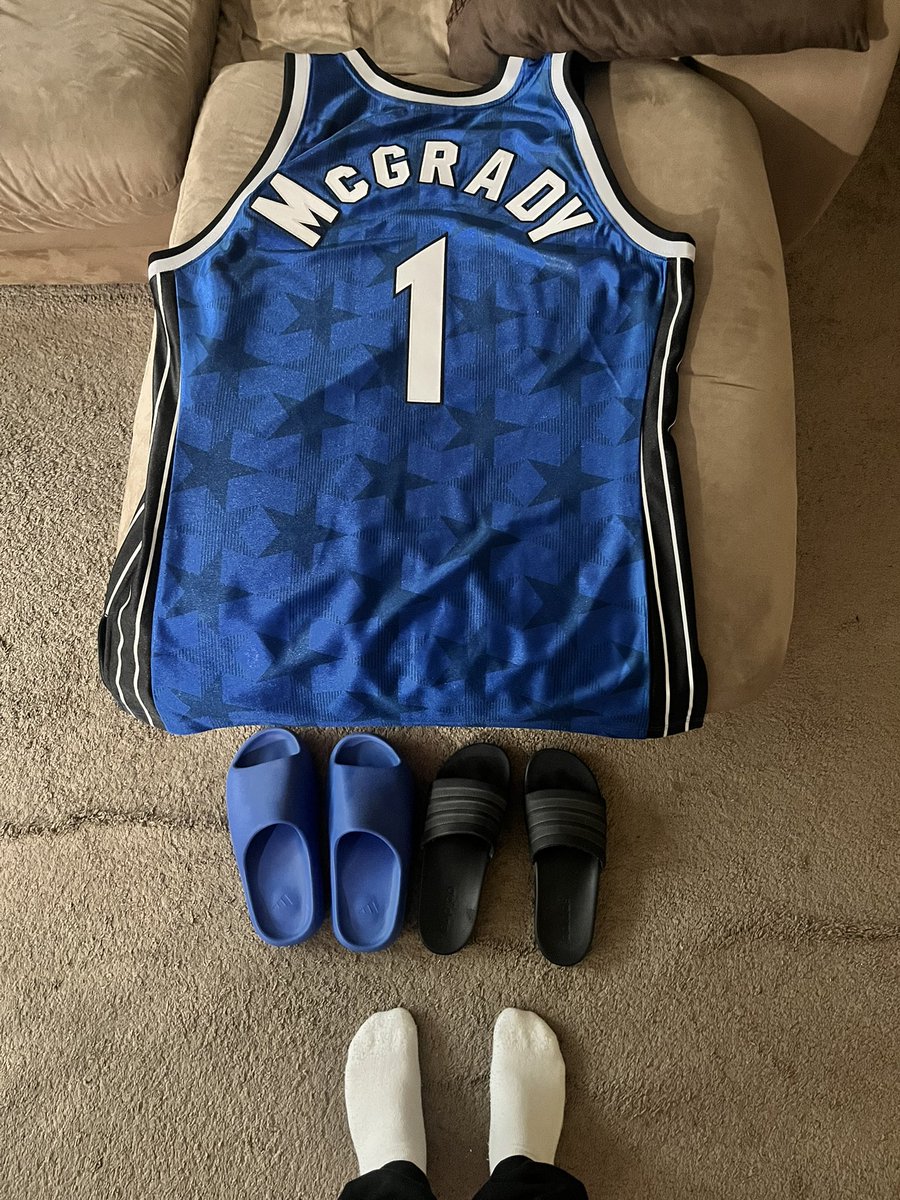 jadendaly's tweet image. Playoff Orlando means the Magic fan brings out the throwback. Not expecting to beat the Pistons, honestly, but just hoping it ain’t a sweep.

Two sets of gameday kicks with the T-Mac jersey today…probably gonna start in the blue and see how it goes. Happy Sunday, y’all. #KOTD