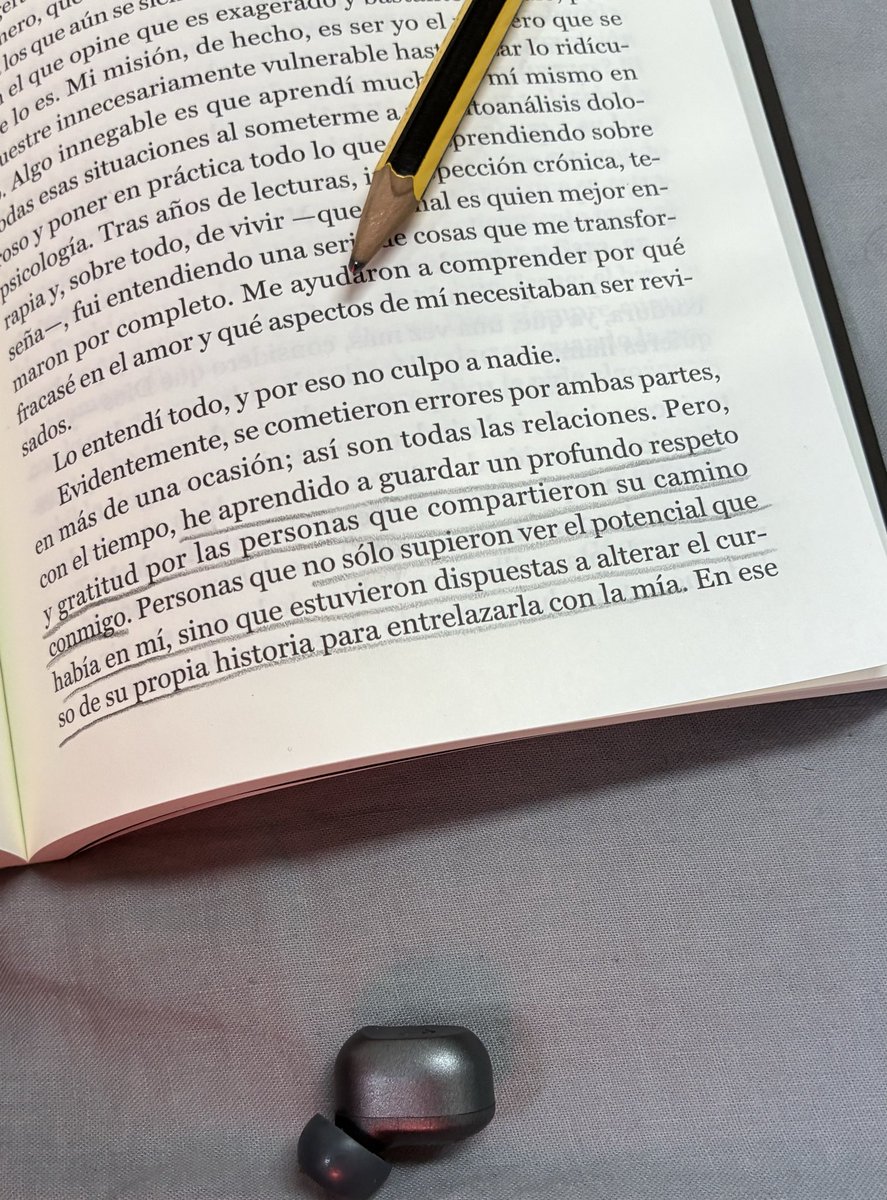 diego🧸 (@dvallero_) on Twitter photo 