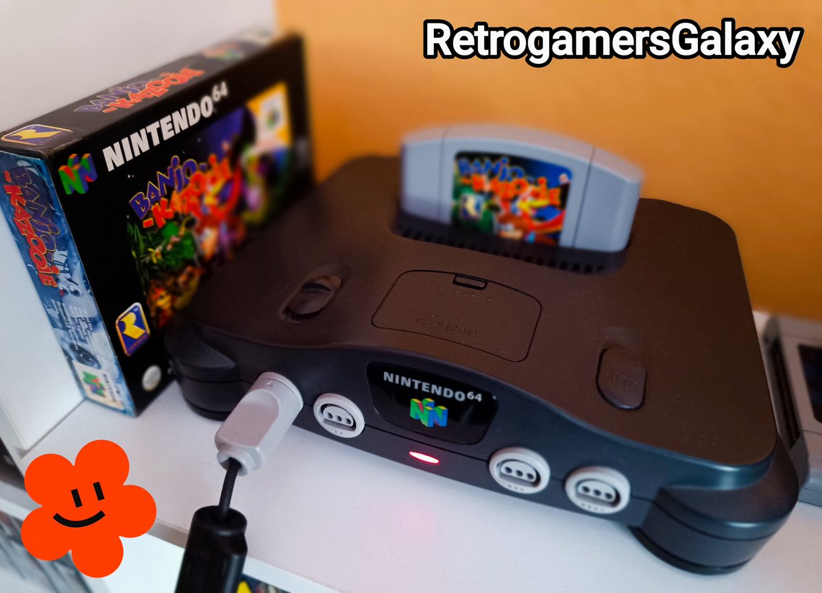 Amantes de los videojuegos, que tan magno legado nunca decaiga. De padres a hij@s, la cultura se comparte! 😊
#Retrogaming, #Nintendo, #N64, #Rare, #BanjoKazooie