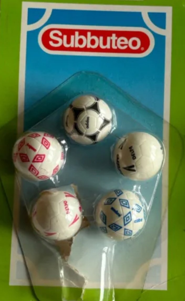 footballmemorys's tweet photo. Subbuteo Ball pack
#Umbro #adidas #Mitre #Footballs #Subbuteo #Balls https://t.co/OHUUQ0GbLS
