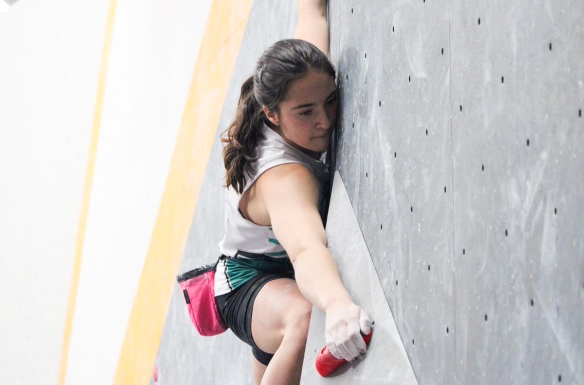 DeporteGobPue's tweet photo. ¡Puebla tiene su primer oro! 🥇✨
Felicitamos con gran orgullo a María José Estrada, quien conquista la primera medalla de ORO para nuestro estado en la disciplina de Escalada Deportiva Femenil durante la Olimpiada Nacional CONADE🧗🏻‍♀️

#Puebla #DeportePuebla #OlimpiadaNacional https://t.co/HosdcoY9LV