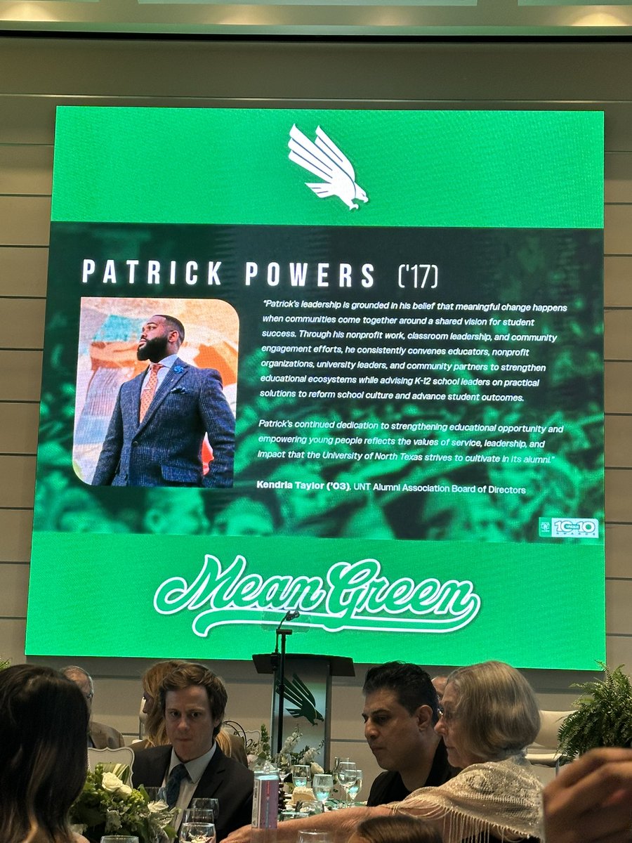 _PatrickPowers's tweet photo. Truly grateful to be honored by University of North Texas this weekend for their inaugural 10 Under 10 Awards. To be mentioned in the same breath as distinguished UNT alumni who are undoubtedly changing the world is truly humbling. 🙏🏾

The best is yet to come. 💚 https://t.co/PzuHwezeRK