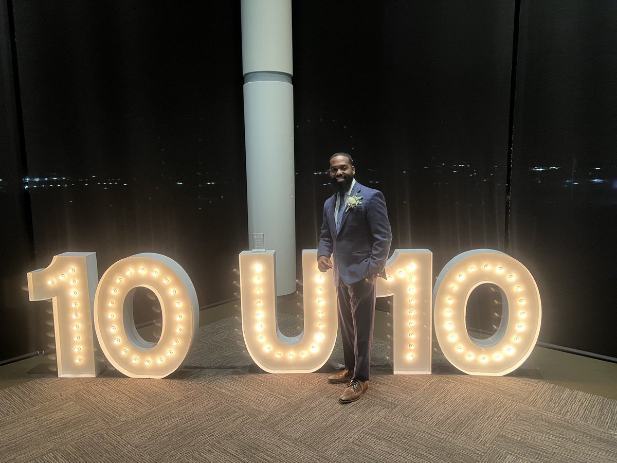 _PatrickPowers's tweet photo. Truly grateful to be honored by University of North Texas this weekend for their inaugural 10 Under 10 Awards. To be mentioned in the same breath as distinguished UNT alumni who are undoubtedly changing the world is truly humbling. 🙏🏾

The best is yet to come. 💚 https://t.co/PzuHwezeRK