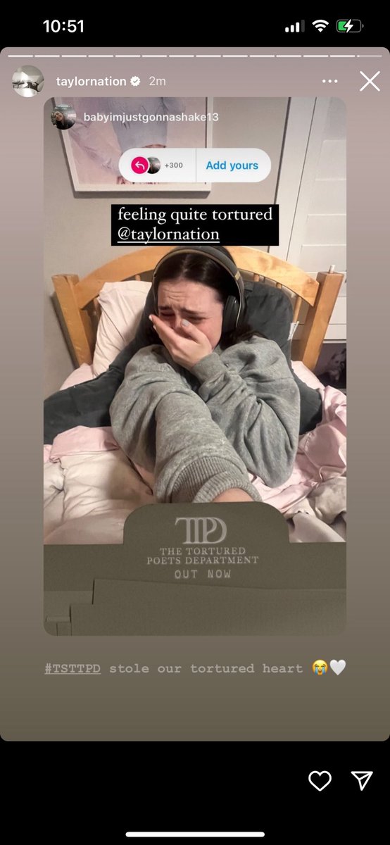 musicinmymind13's tweet photo. 2 years of TTPD🤍
This album came out my last day of college. It’s since been the anthem of my adult life. 🤍 #2yearsofTTPD https://t.co/iOZ2mBCuns