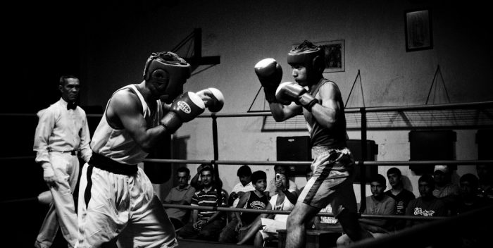 TierraAdentro's tweet image. Uno de los #deportes 💪🏼 en los que #México ha destacado internacionalmente es el #box 🥊. En este #ensayo, Hiram de la Peña Celaya nos cuenta un poco sobre su historia en nuestro país 🧐🇲🇽. wp.me/p6wK46-euJ