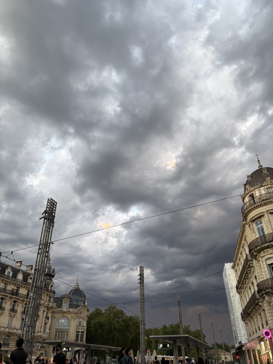 mailynh 𐀔🤍 Mmchk 04.27!! tweet media