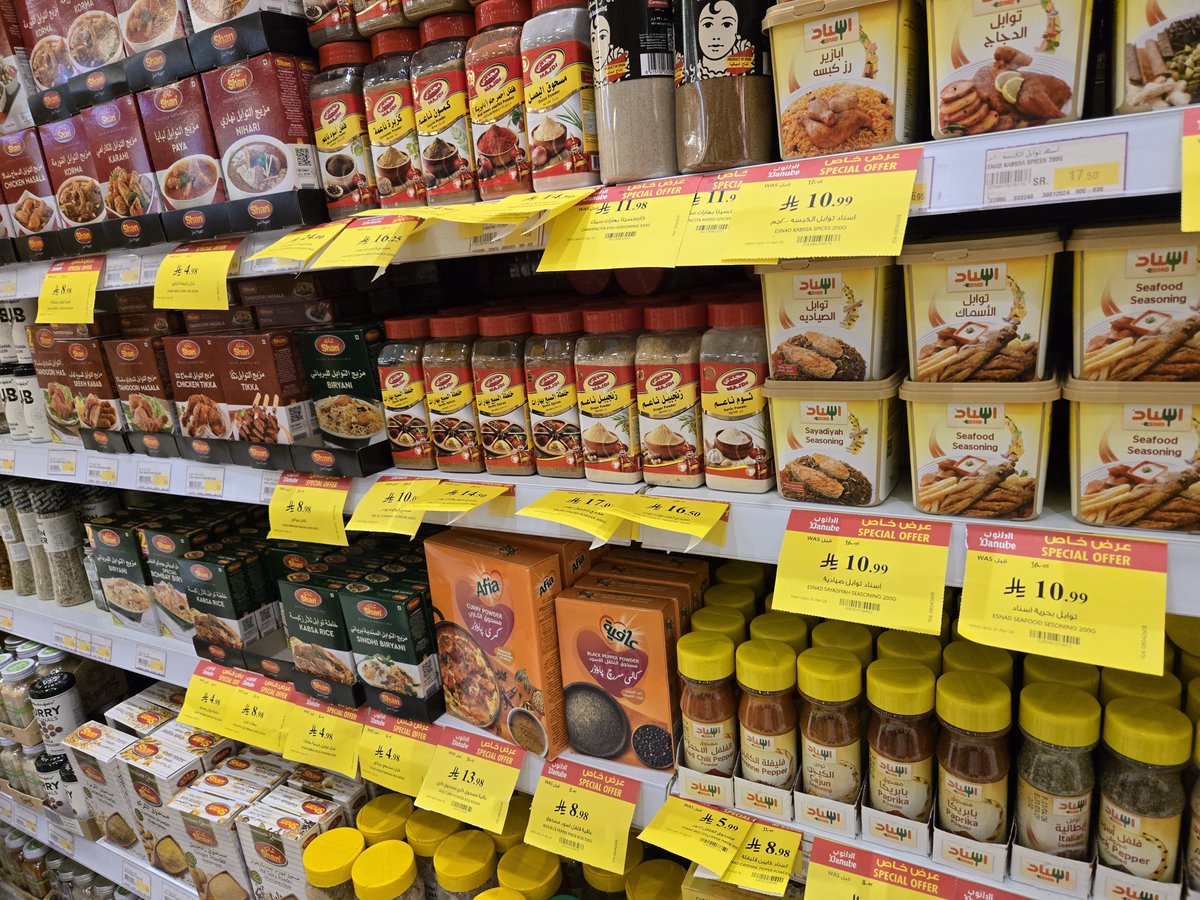 たくと tweet media