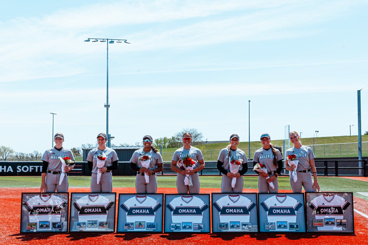 OmahaSB's tweet photo. This group 🥺

#ForThe402 https://t.co/s1THnDz3rq