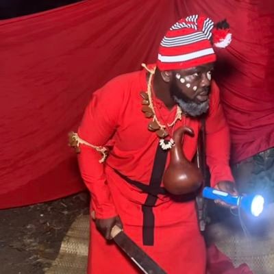 Elrobertuniq's tweet photo. @_Uly007 @Snepps @ZaddyKevv How market nah https://t.co/0nR7bvvIAJ