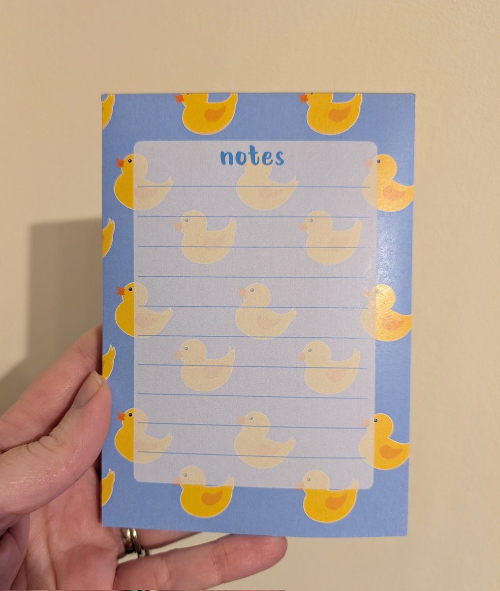 andrealem's tweet image. Cute ducky notepads
Perfect for shopping lists or little notes 
etsy.com/uk/listing/442…

#shopindie #notepads #ducks #stationery #sunday