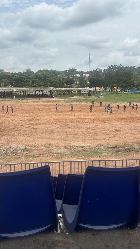 †ʀᴇx 🐍 tweet media