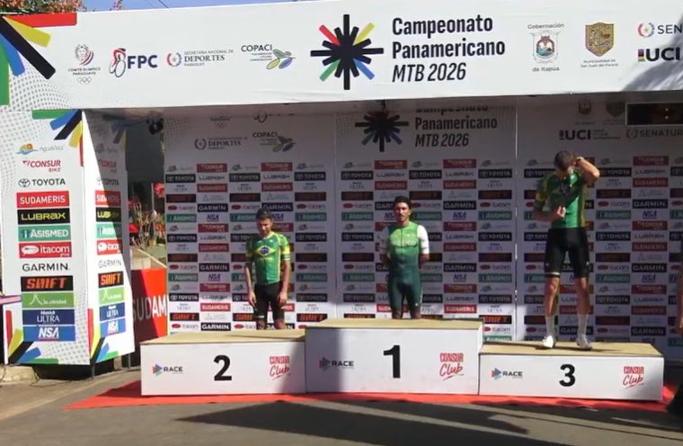 COM_Mexico's tweet photo. ¡EL ORO ES PARA MÉXICO! 🥇🇲🇽
Gerardo Ulloa se proclama Campeón Panamericano de Cross Country en Paraguay. ¡Segundo título para el mexicano!
Carolina Flores debuta con garra en la categoría Elite y cierra en la 5ta posición. 👏🔥
¡Vaya nivel de nuestra delegación! 🇲🇽💪 https://t.co/NSqBUqY6qc