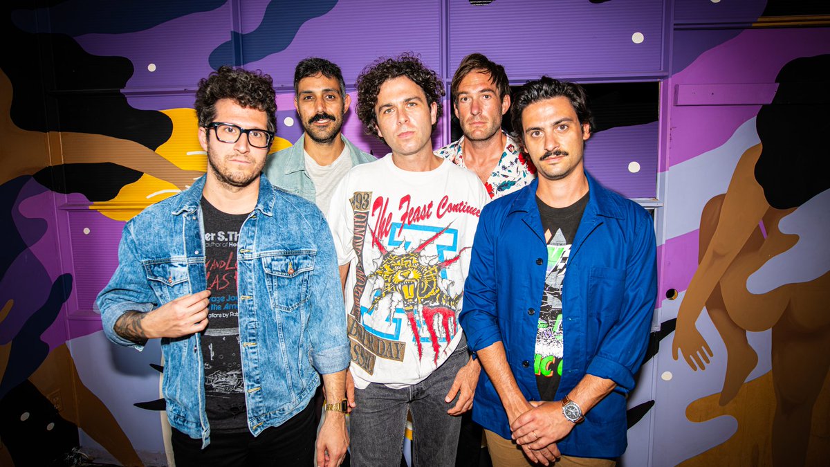 the_edge's tweet image. Arkells Are Back: Between Us Brings Band and Fans Closer Than Ever [WATCH]: bit.ly/4tXcM3Q @arkellsmusic 

#Arkells #newmusic #alternative
