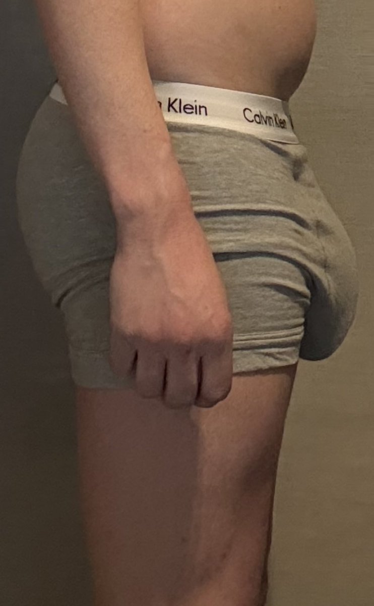 hungjames50's tweet photo. I’m just thick in every department 😈 re post if you wanna see more content of me 😈 let me know you wanna see😈 https://t.co/ne68aJcrkh treat me if you want to worship this massive cock and ass #gaytwitter #gayporn https://t.co/LwMGAznrfz