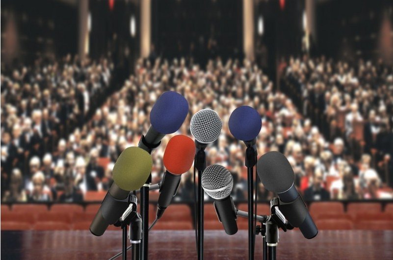 Venuzruthelena's tweet image. "Thrilled to share insights on [核心主题，如：Digital Marketing Trends 2024] at [机构/活动名，如：City Tech Summit] today! Grateful for the engaged audience u0026 thought-provoking Qu0026A. Let’s turn knowledge into action!  #Training #Lecture #SkillUp"