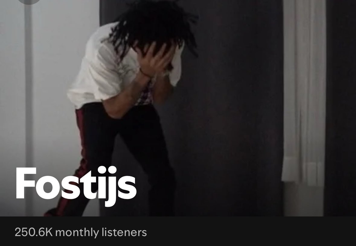 mybacktothewall tweet media