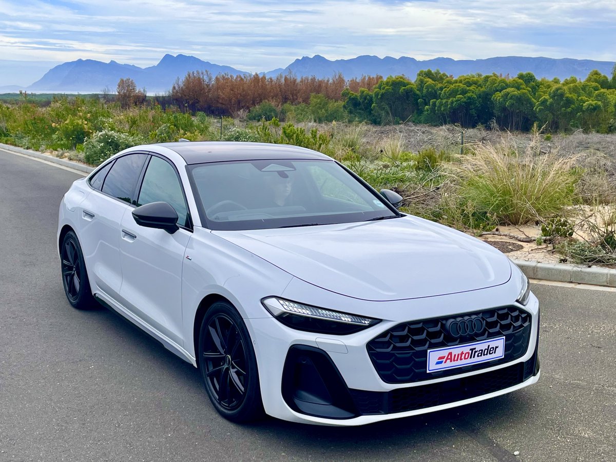 AutoTraderSA's tweet photo. The @audisouthafrica #A5 Sedan Black Edition: a luxury road-tripper with a ChatGPT-enhanced cabin, stellar sound, and a dedicated "passenger princess" screen 👑 

At R1,165,800, it’s a tech-heavy deal—until you hit the options list. 📉 Would you dare to drive a sedan? https://t.co/GtiRNYIUdW