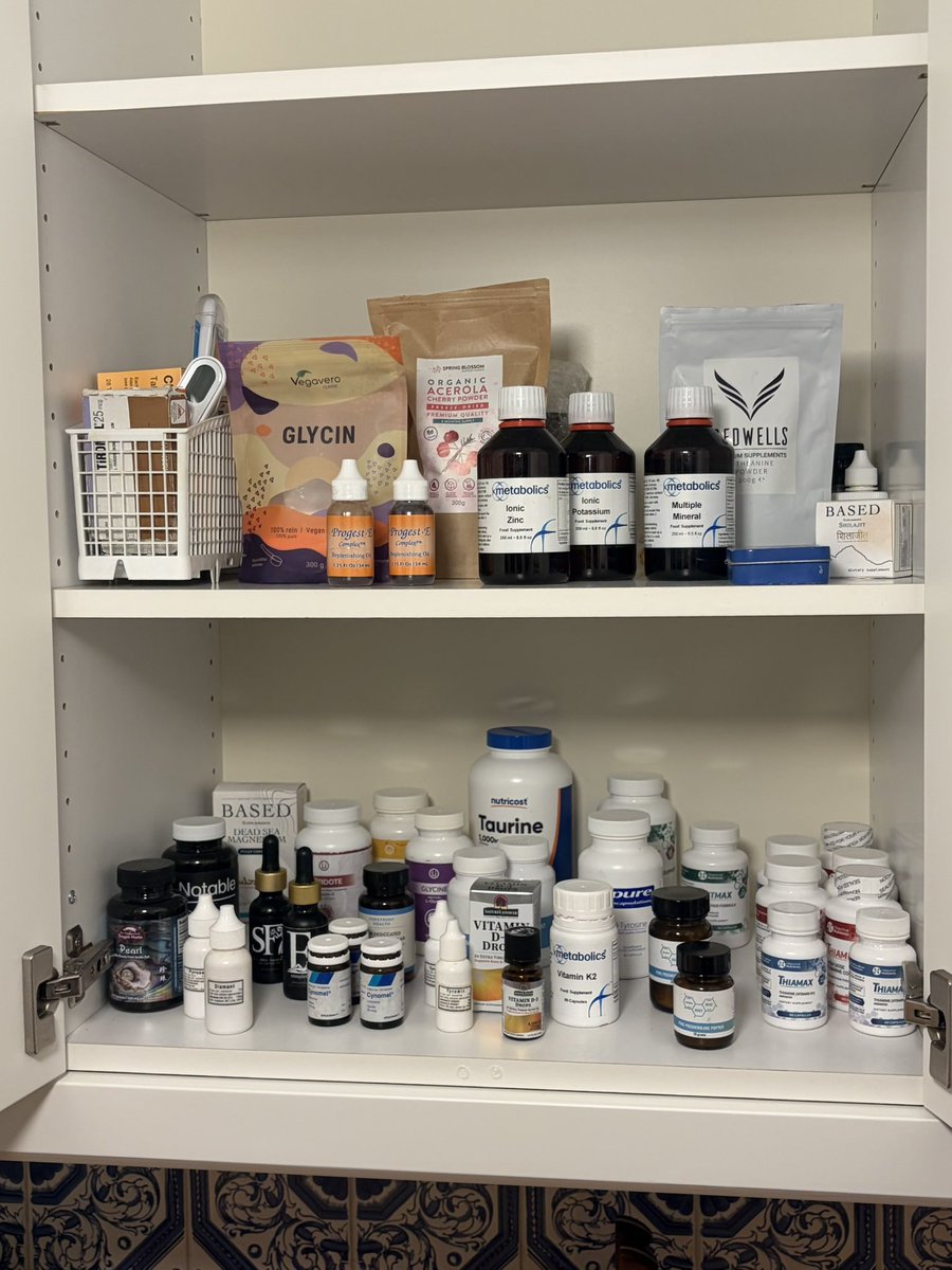 Veronica, Collagen Scientist tweet media