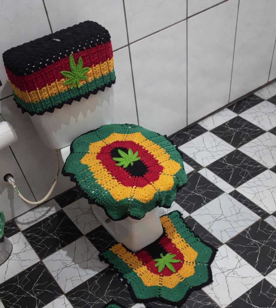 Como seria o banheiro da minha casa se eu soubesse fazer crochê 🧶😂