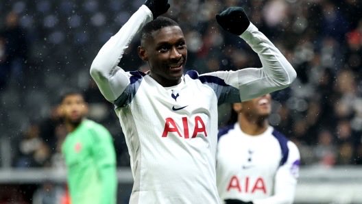 Daniele Longo tweet media