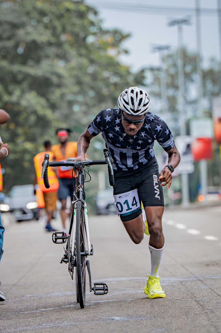 danielsomade's tweet photo. These pictures from today makes me feel like a pro Triathlete🤭😁
I love them, thank you Pitstop Community for these 🫶
#runwithsomade #firsttriathlon https://t.co/XpVRlFiQcW