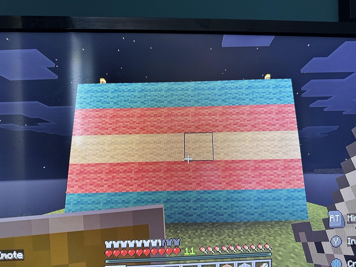 Egg_irl_bot's tweet image. egg🏳️‍⚧️irl #Gender Nonspecific Meme redd.it/1spyin5