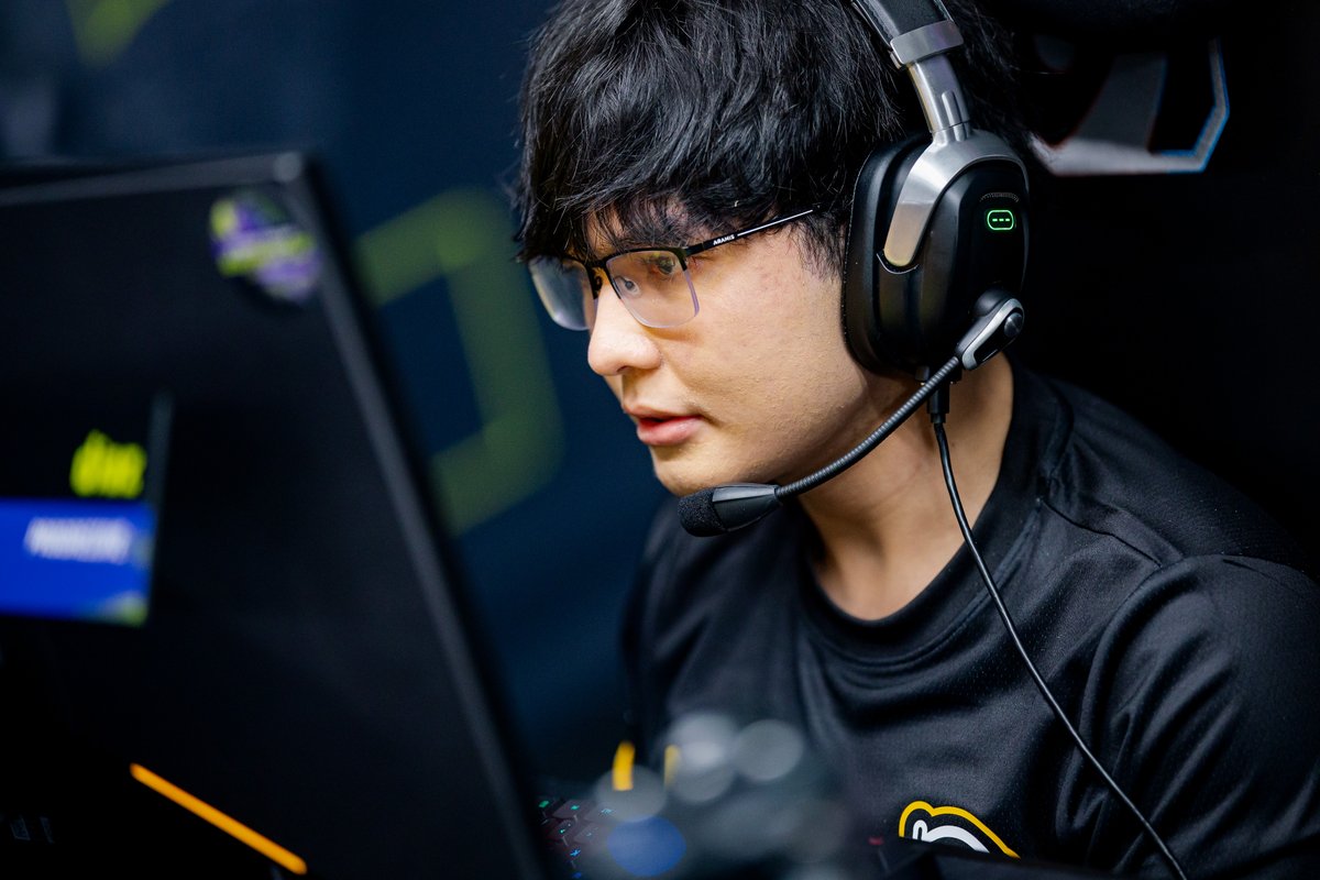 Rocket League Esports tweet media