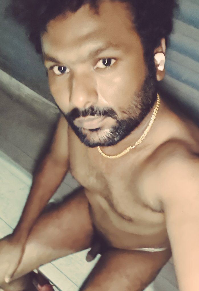 Naked wolf king tweet media