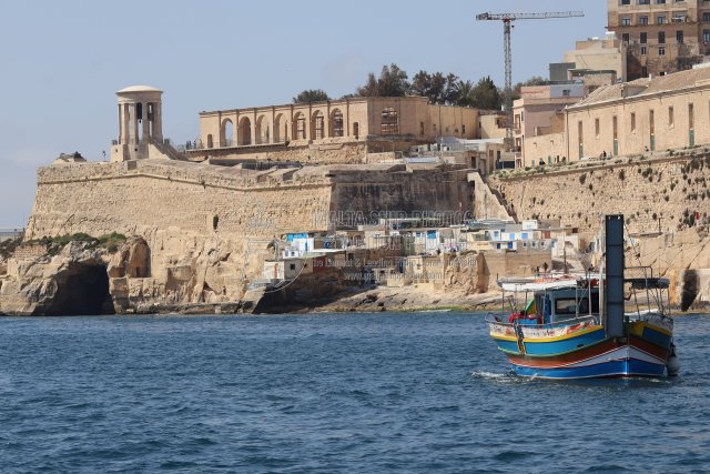 Shipguru's tweet photo. #luzzutoursmalta #SANSONE #Entering #grandharbourmalta -19.04.2026 -  https://t.co/nfgboxc3g3 - NO PHOTOS can be used or manipulated without our permission https://t.co/d2eB91zRq5