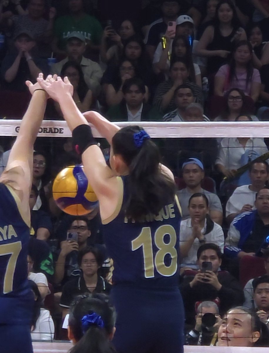 Chi - Ka - Do- Rah 👄 tweet media