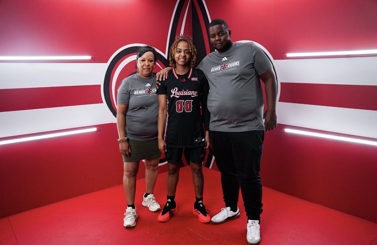 Malaya Jones tweet media