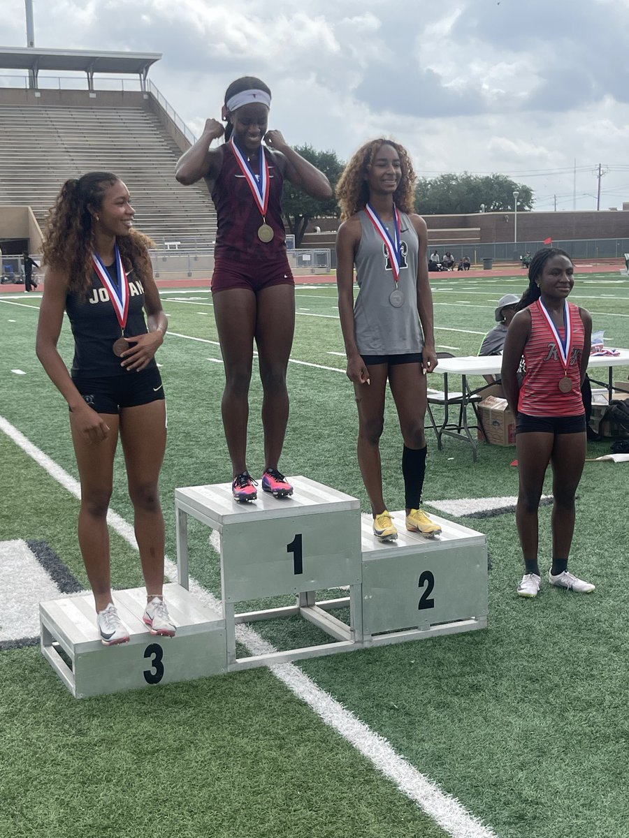 Valencia Mitchell 19/20 Area 2nd Place 100h 14.83 +0.2