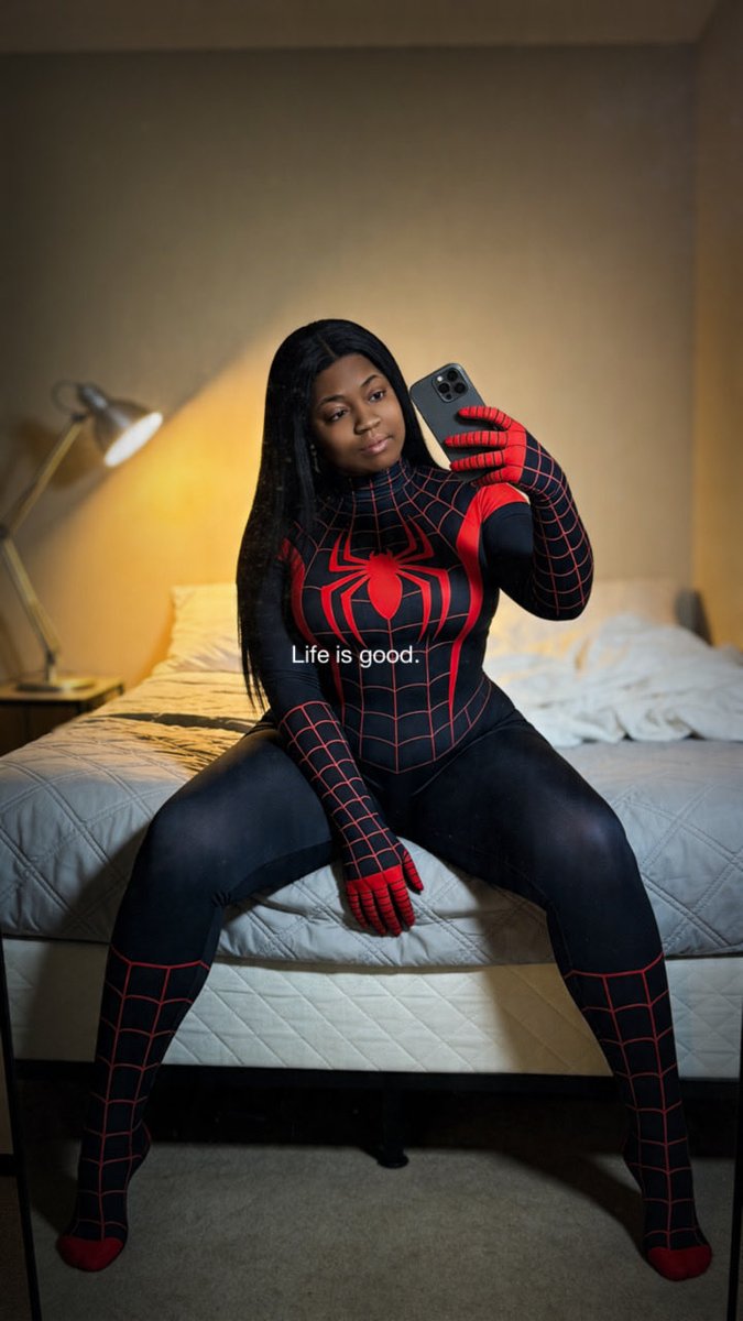 MsMilkyNaturals's tweet photo. Huntsville Anime Con 🕷️🔥
came through in my spider fit… how’d I do? 😌
#HuntsvilleAnimeCon #AnimeCon #Cosplay #SpiderVerse #MilesMorales #Cosplayer #ConLife #BlackCosplayer #GeekChic #NerdStyle https://t.co/jlmdGt4zu1