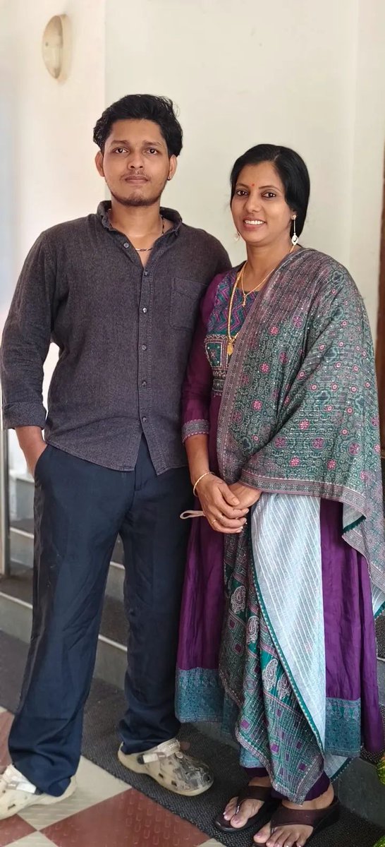 Nick118136's tweet image. മക്കളെ കുറിച്ചുള്ള വേവലാതി അച്ഛന്മാരെക്കാളും  കൂടുതൽ അമ്മമാർക്ക് അല്ലെ? പലപ്പോഴും ഞങ്ങളുടെ ചിന്തകളെ നിസാരമായി കാണുന്നതും ഈ അച്ചന്മാർ തന്നെ.
#morning 
#lovelife 
#familylove 
#Respect