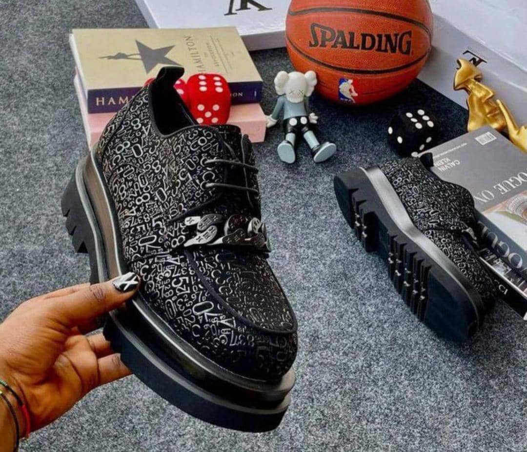 The Royal Arches. tweet media