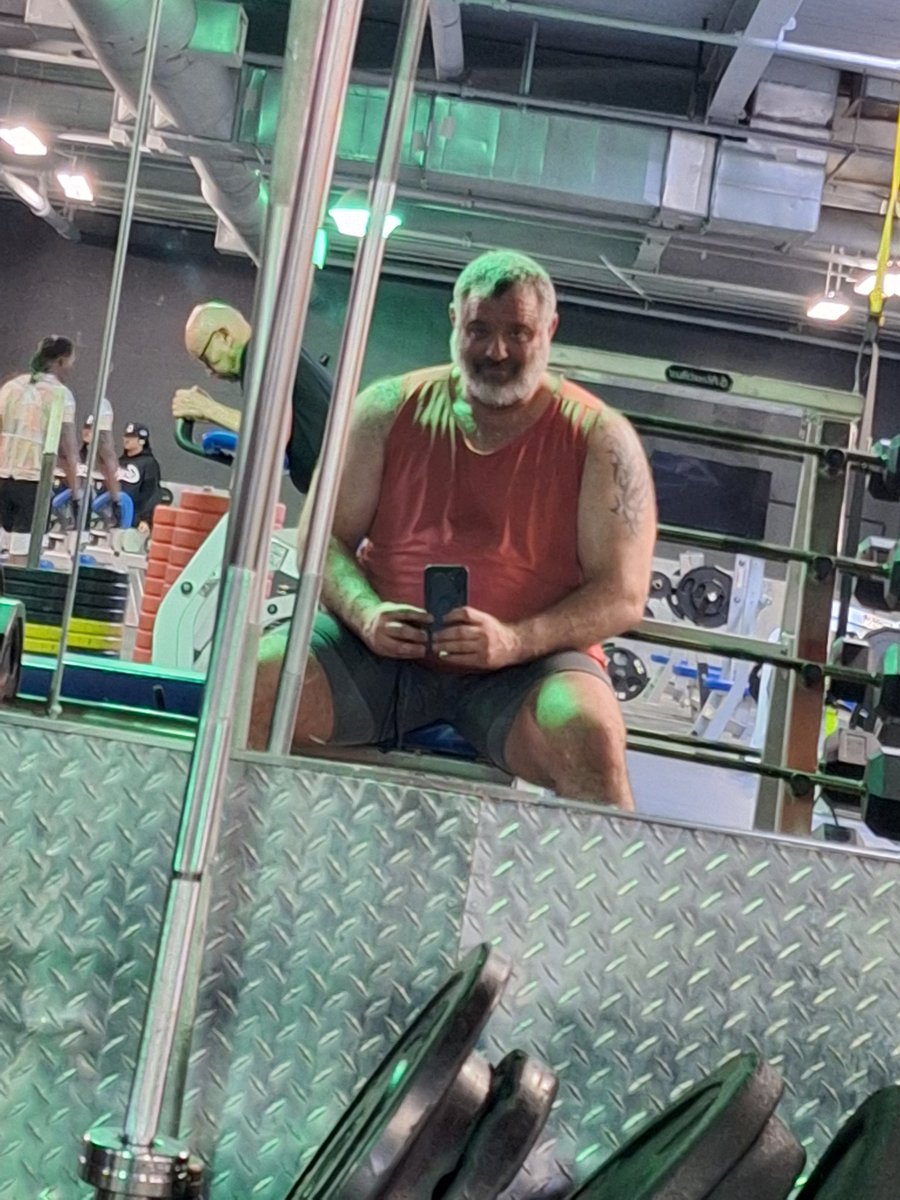 DadStronk's tweet image. The gym is where the rainy day took us, surprise!!

#strengthtraining #gaybear