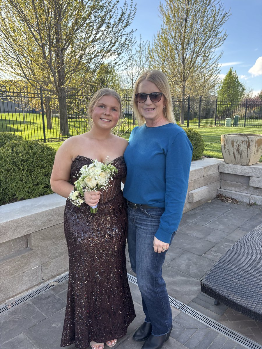 david_spizzirri's tweet photo. Last night was Marina’s seniorprom…..and sadly hers/our’s last one🥹 https://t.co/6sfcTCwVbh