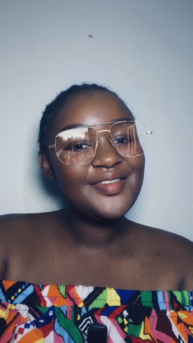 Goodnight my darling mutuals 🌙😘

Wish you a blessed night .