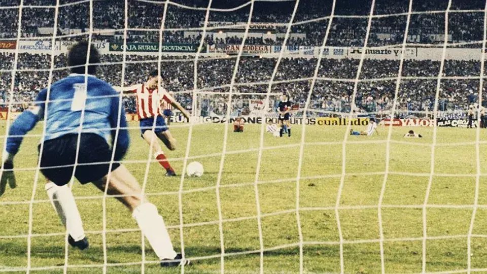 Fernando Torres: "Todo el mundo es del Atleti, lo que pasa es que no lo saben. Juan Luis Cano me lo decía: en la vida pierdes más que ganas. Y ganar no es un objetivo, sino una recompensa. Sí, todo el mundo es del Atleti..."